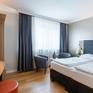 Hotel Plaza Rieker Hauptbahnhof